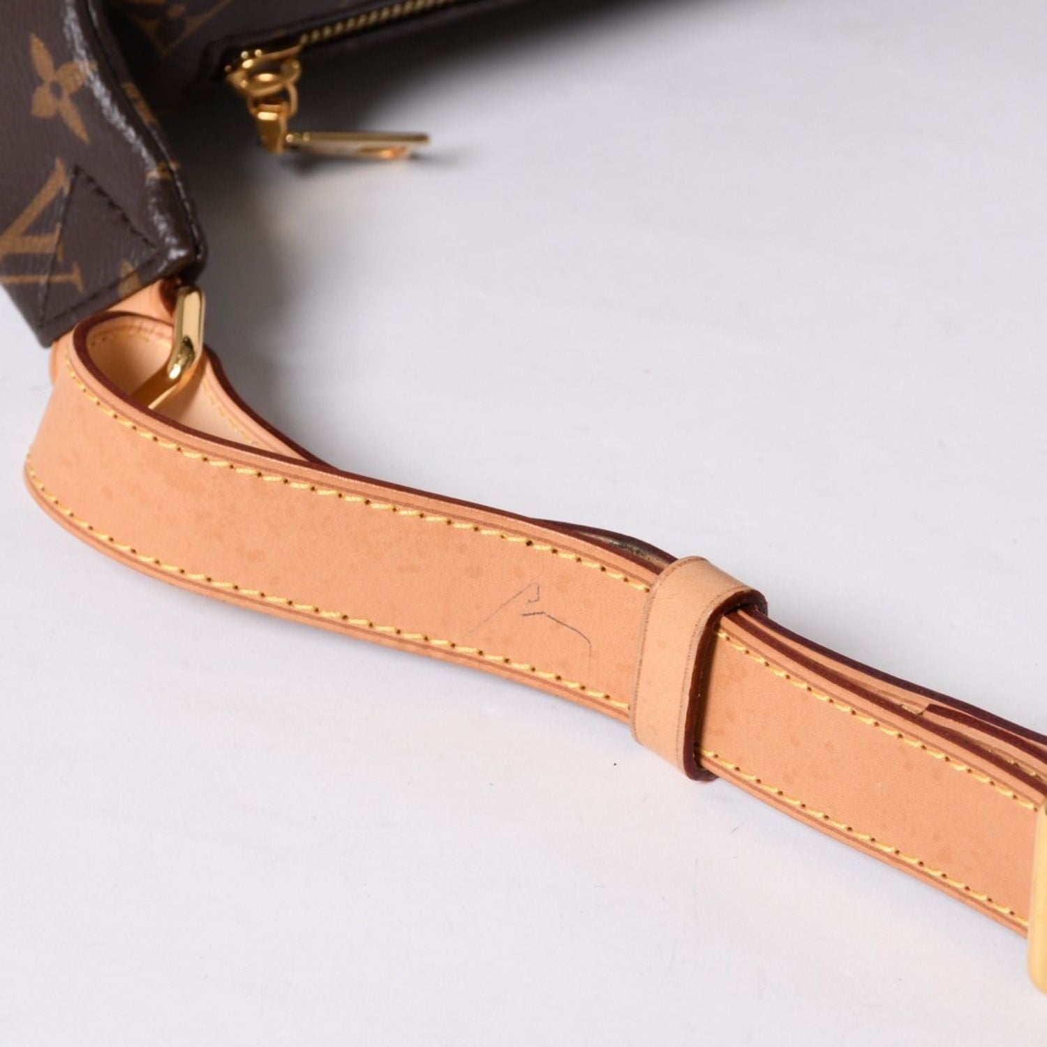Louis Vuitton Bum Bag MM Brown Monogram Canvas Leather Gold — view 5