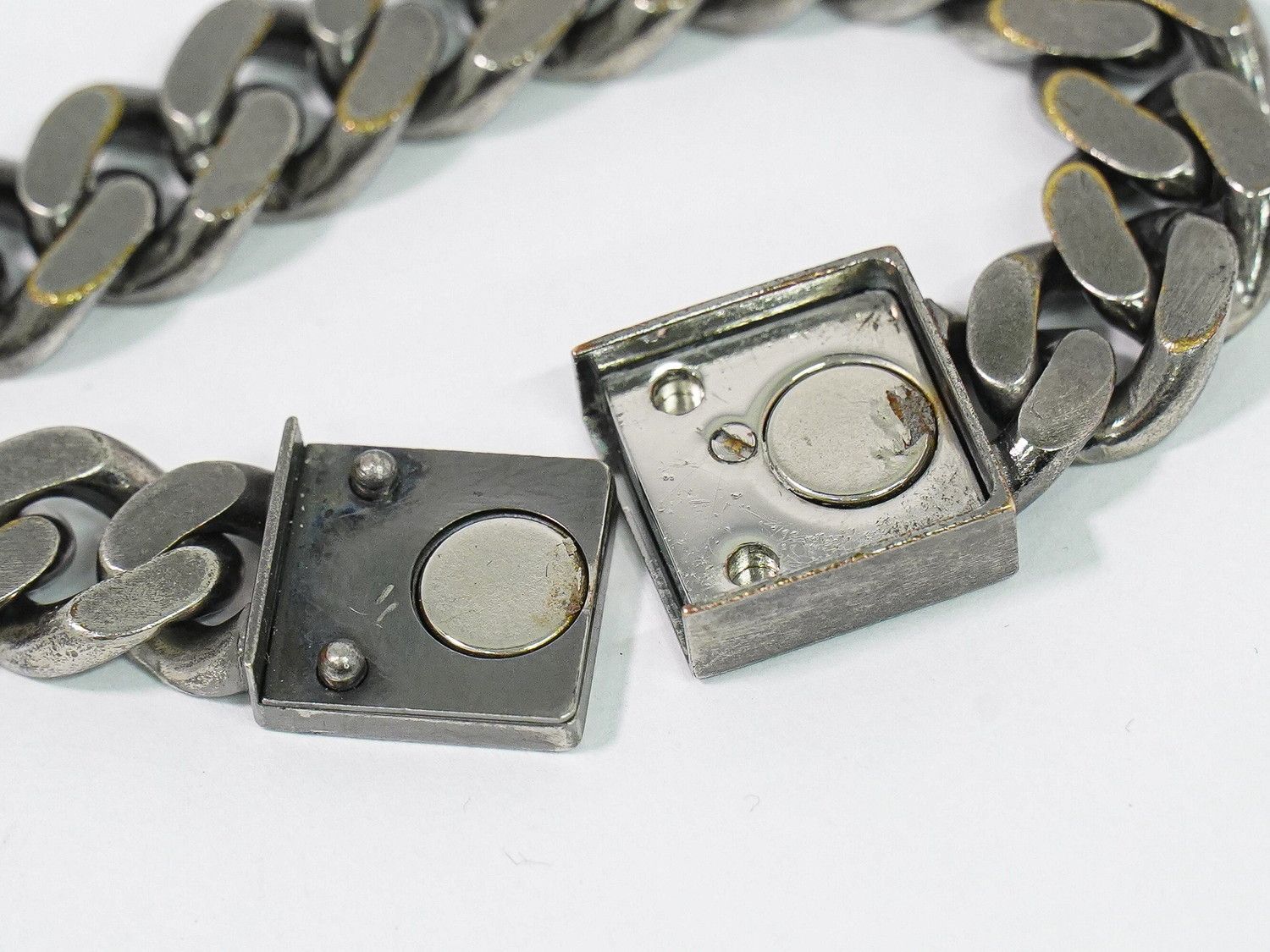 Fendi FF Logo Chain Bracelet Bangle Metal Silver — view 6
