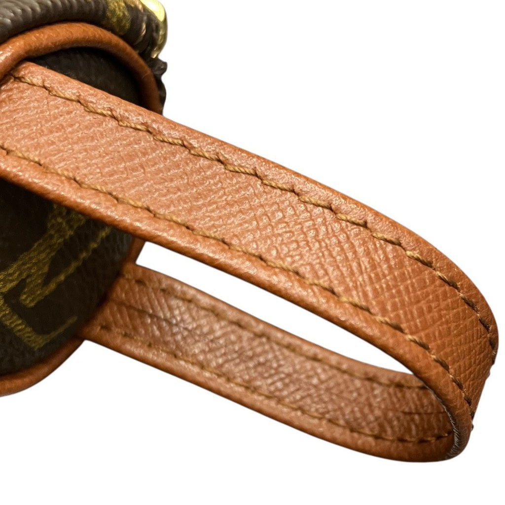 Louis Vuitton Monogram Pouch Canvas — view 8