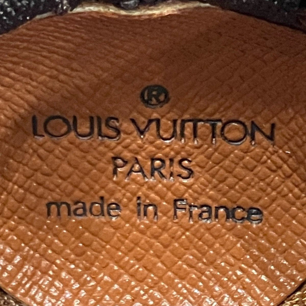 Louis Vuitton Monogram Pouch Canvas — view 4