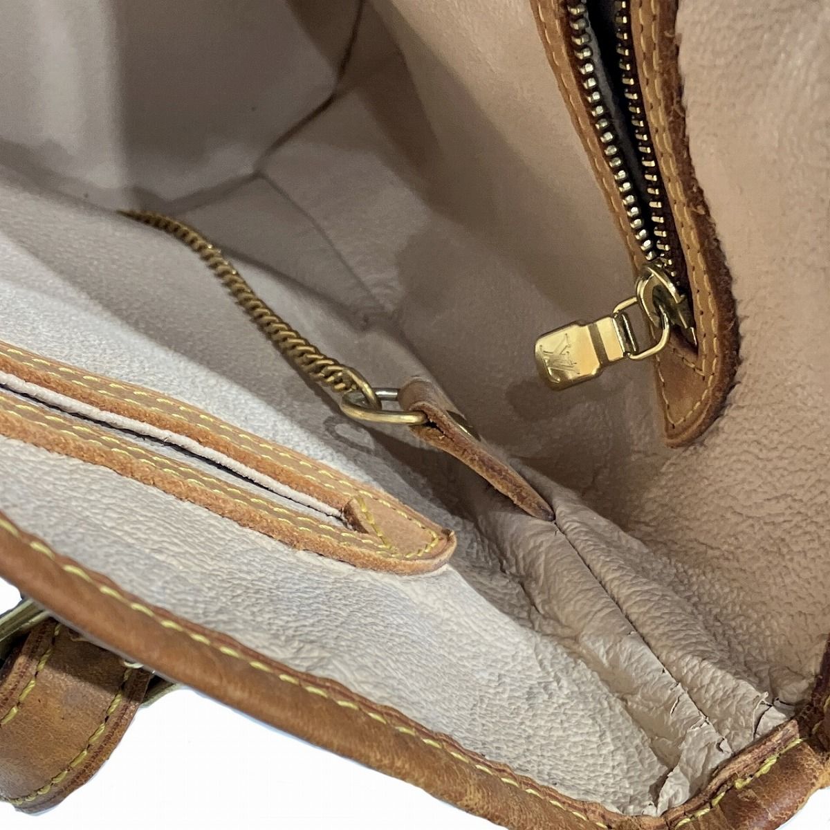 Louis Vuitton Monogram Shoulder Bag — view 6