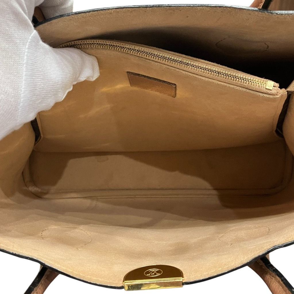 Louis Vuitton Monogram Handbag — view 5
