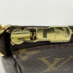 Louis Vuitton Pochette Makeup Cosmetics Pouch Monogram Brown — view 5