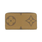 Louis Vuitton Monogram Giant Zippy Wallet — view 2