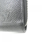 Louis Vuitton Taiga Zippy Wallet Horizontal — view 4