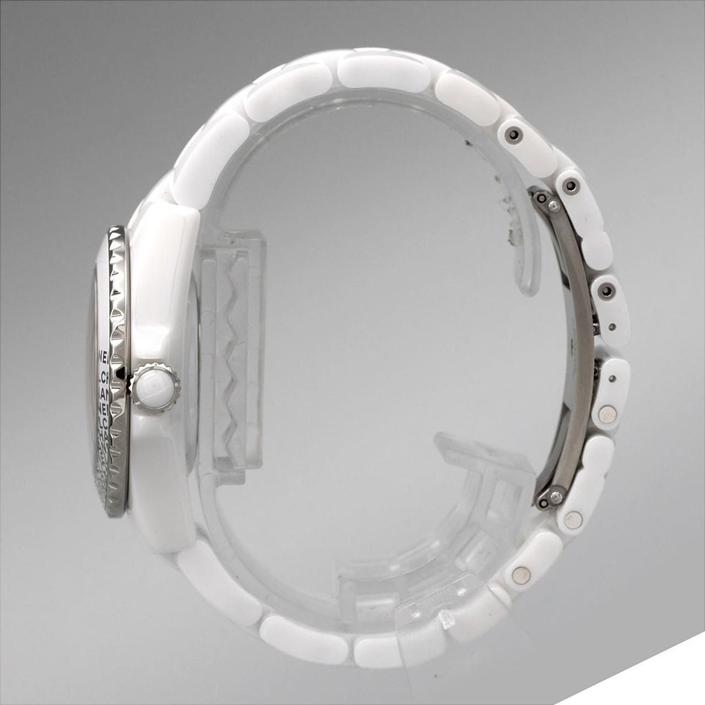 Chanel Wanted de 33 mm Ceramic Quartz Watch — view 3