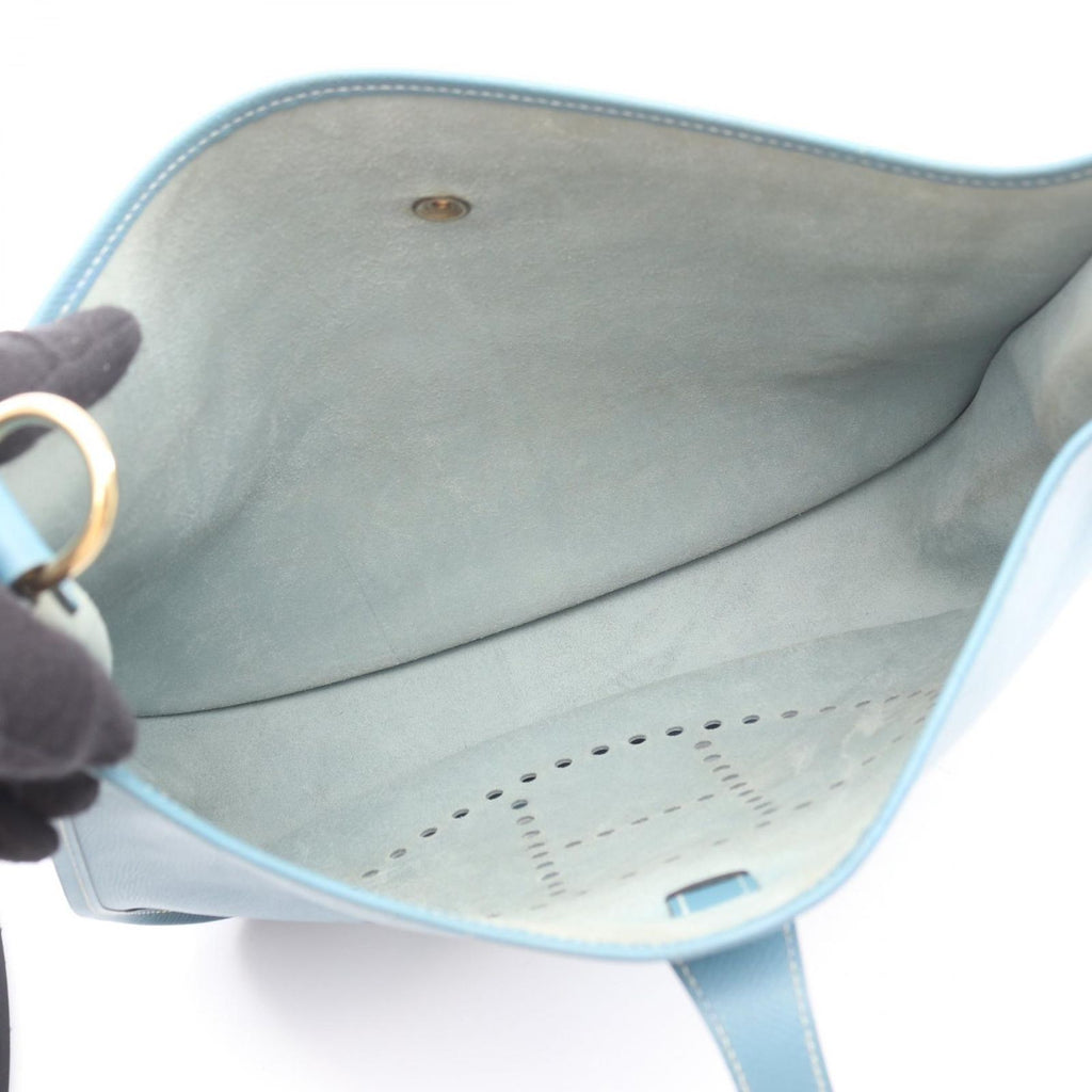 Hermes Shoulder Bag Evelyne 1 GM Light Blue Leather Jean — view 3