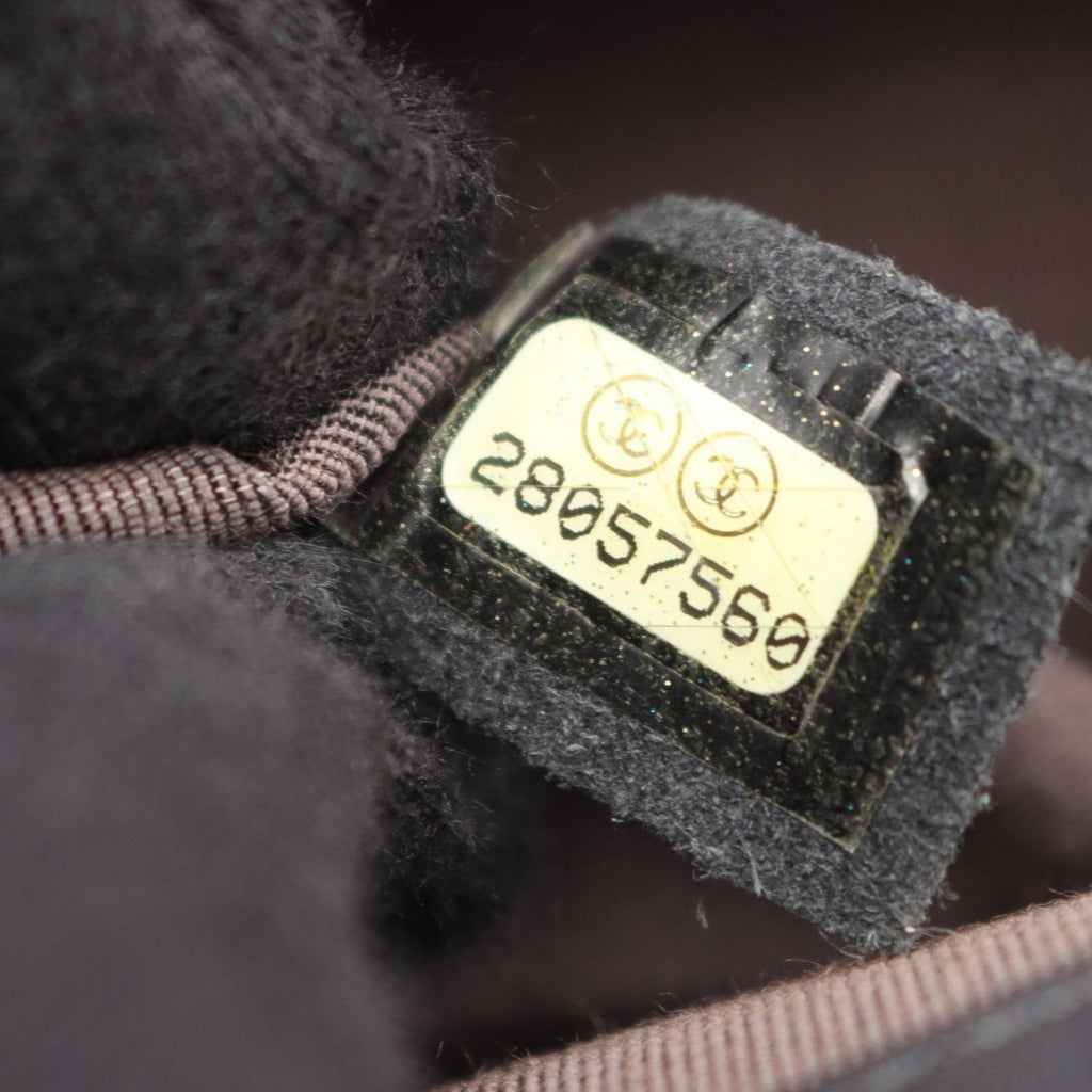 Chanel Shoulder Bag Charcoal Gray Lambskin Chain — view 5