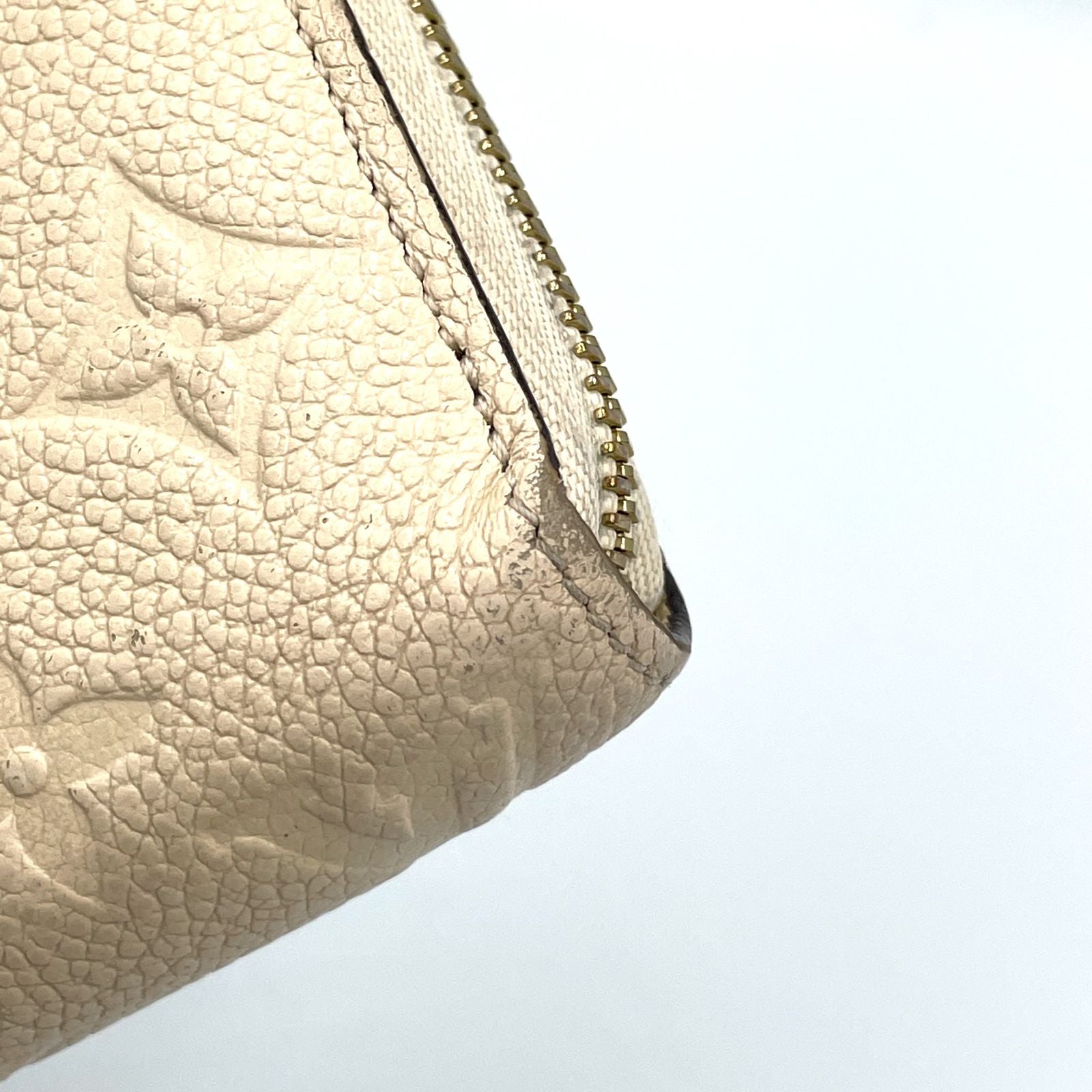 Louis Vuitton Empreinte Zippy Monogram Leather Light Beige Wallet Gold — view 6