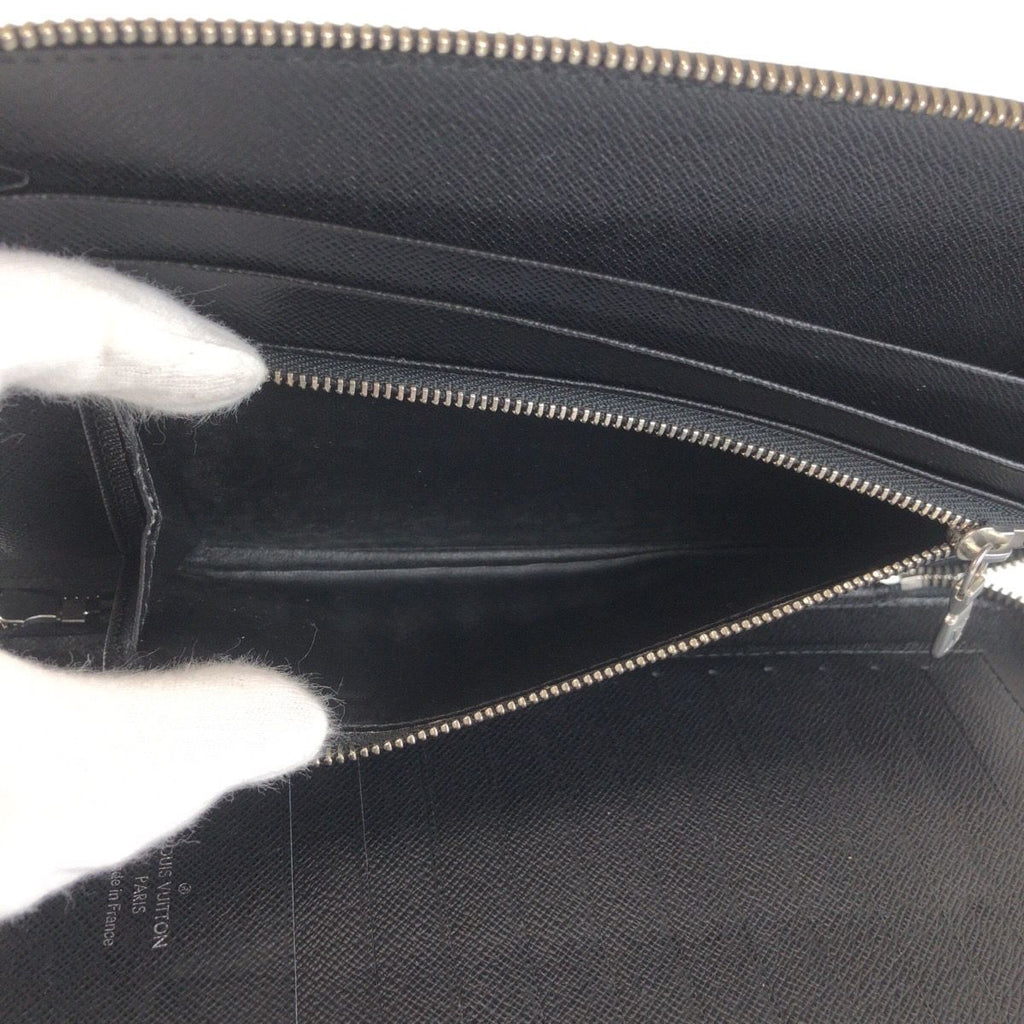 Louis Vuitton Taiga Atoll Black Silver Leather Wallet Organizer — view 8