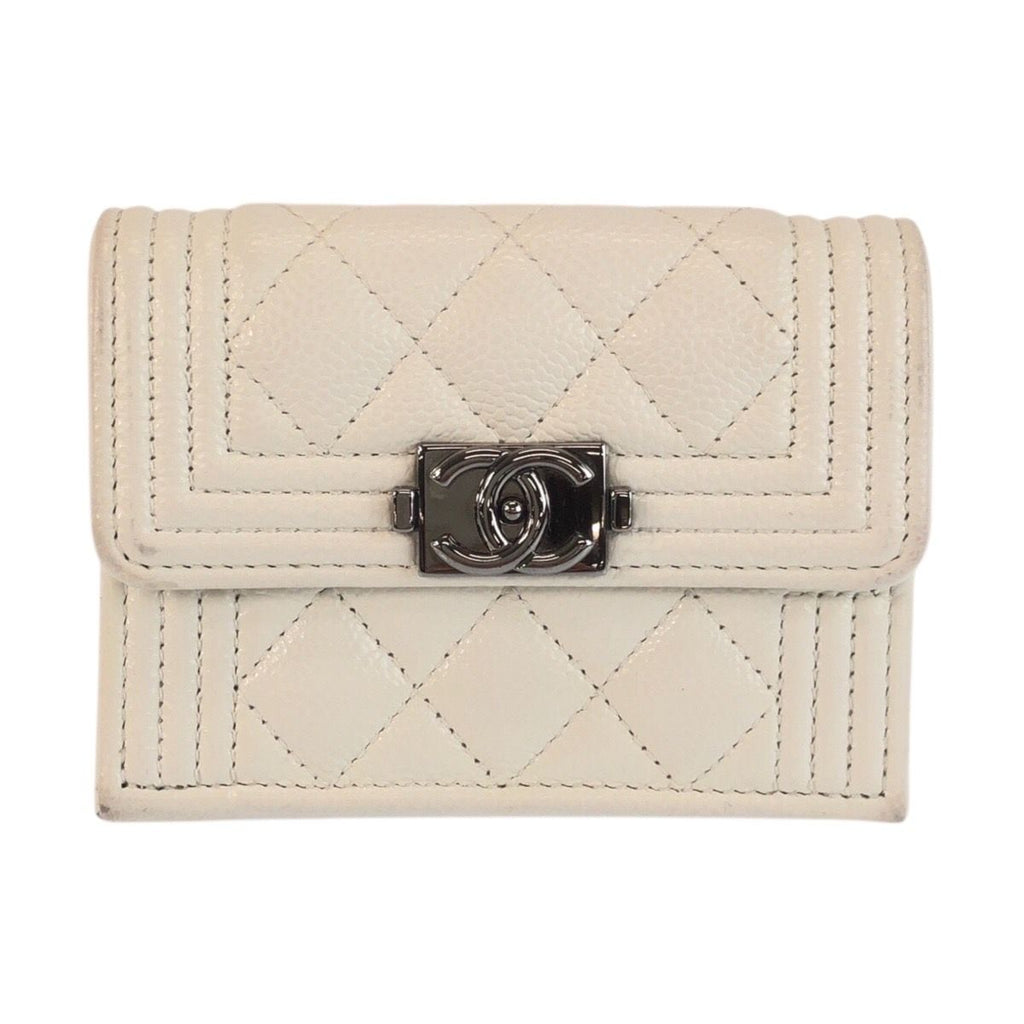 Chanel CC Logo White Silver Leather Fold Wallet Compact