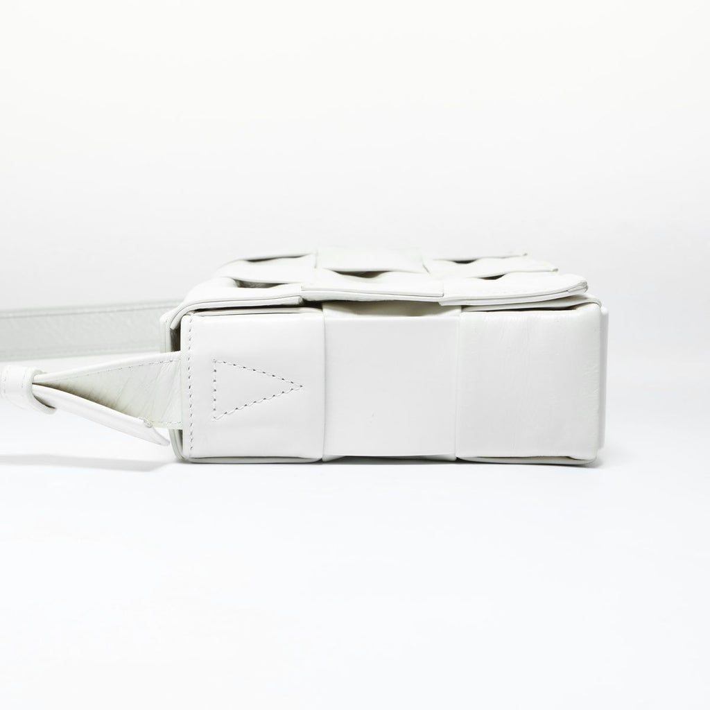 Bottega Veneta Shoulder Bag Cassette Intrecciato — view 3