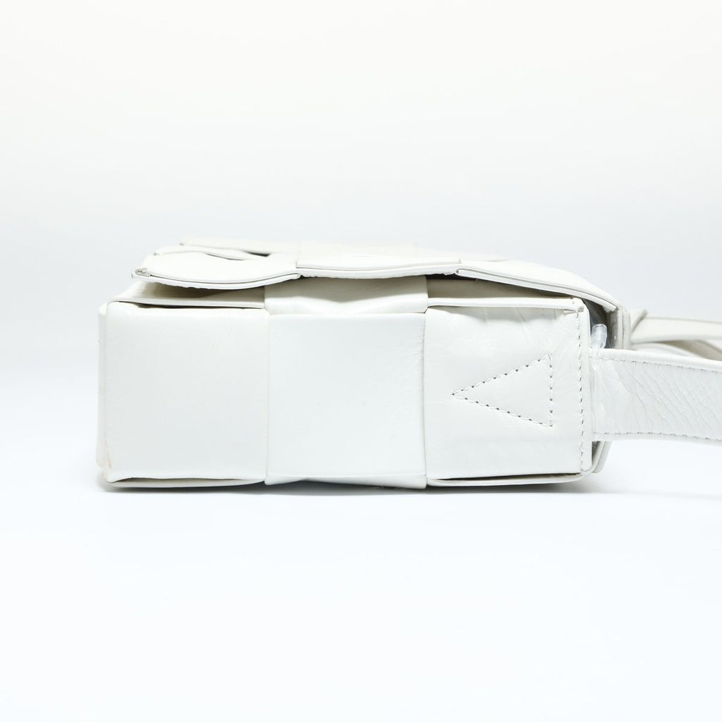 Bottega Veneta Shoulder Bag Cassette Intrecciato — view 4