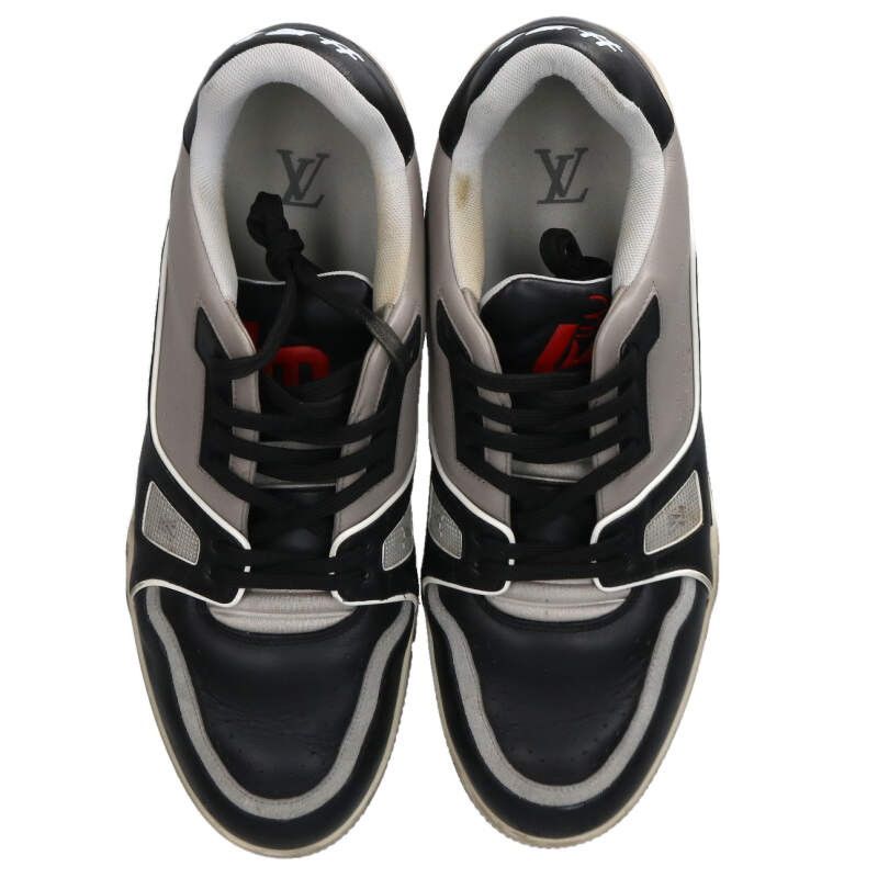 Louis Vuitton LV Trainer Line Monogram Low Cut Sneakers — view 4