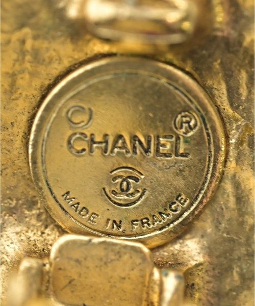 Chanel Earrings Gold — view 5