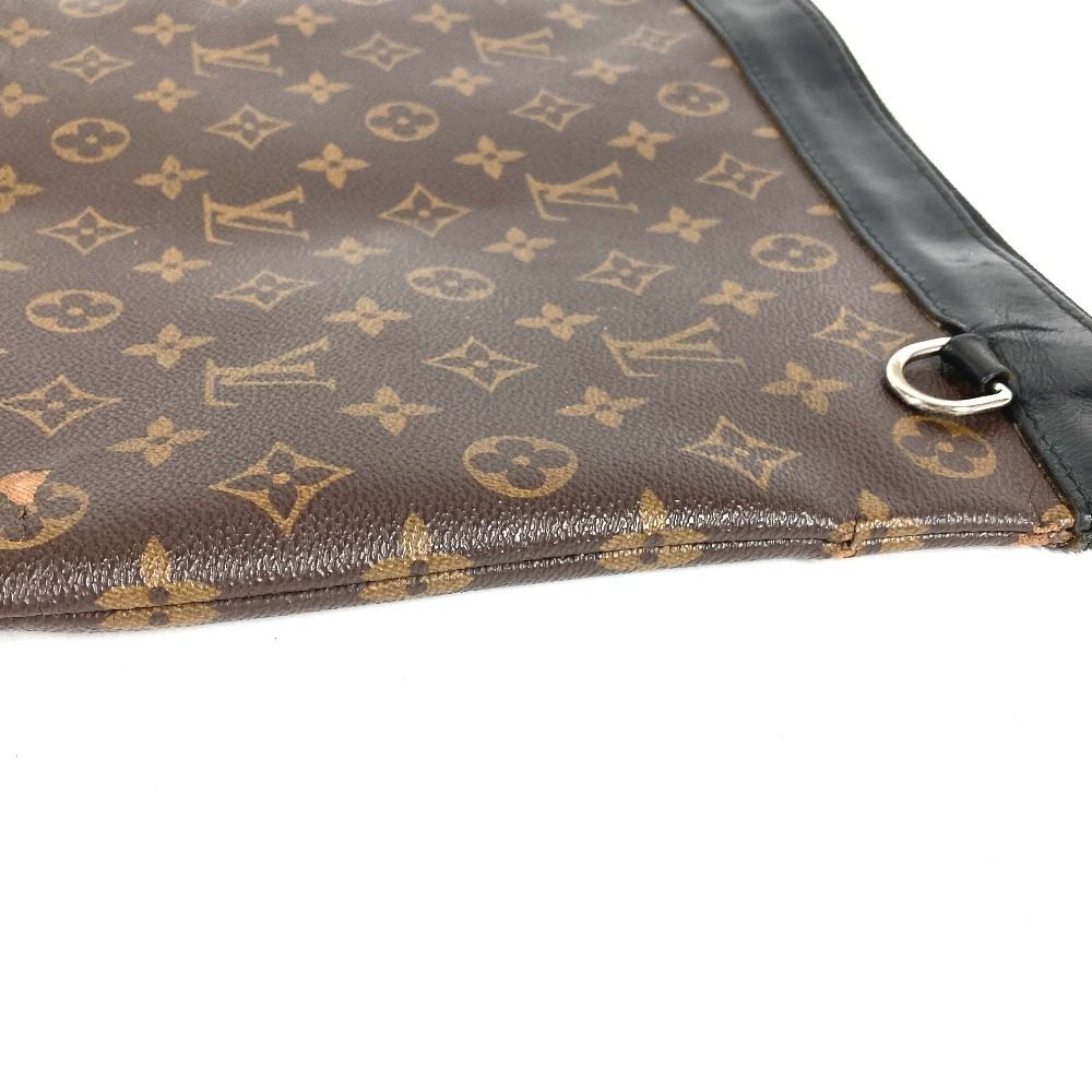 Louis Vuitton Clutch Pochette Discovery Monogram Macassar Canvas Brown — view 5