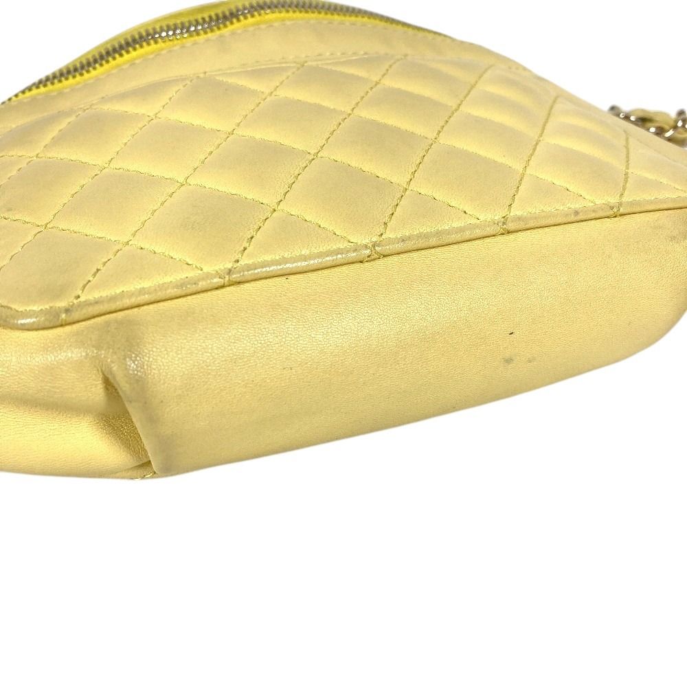 Chanel Belt Bag CC Logo Leather Yellow — view 4