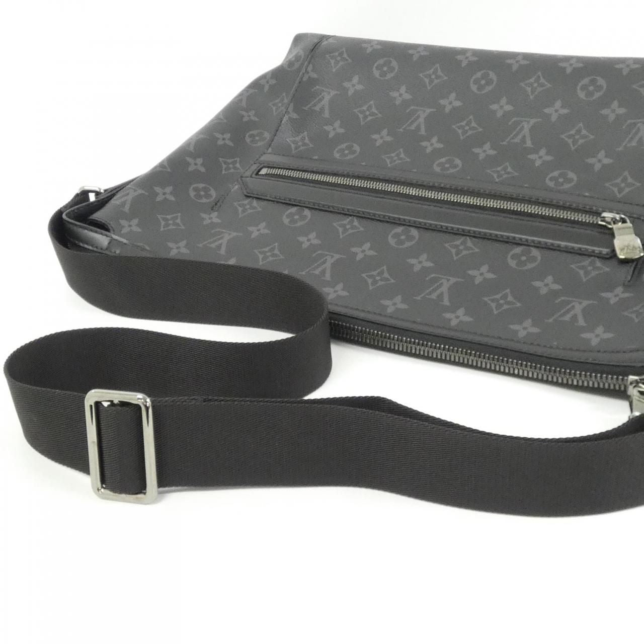 Louis Vuitton Monogram Eclipse Odyssey Messenger Mm Shoulder Bag — view 6