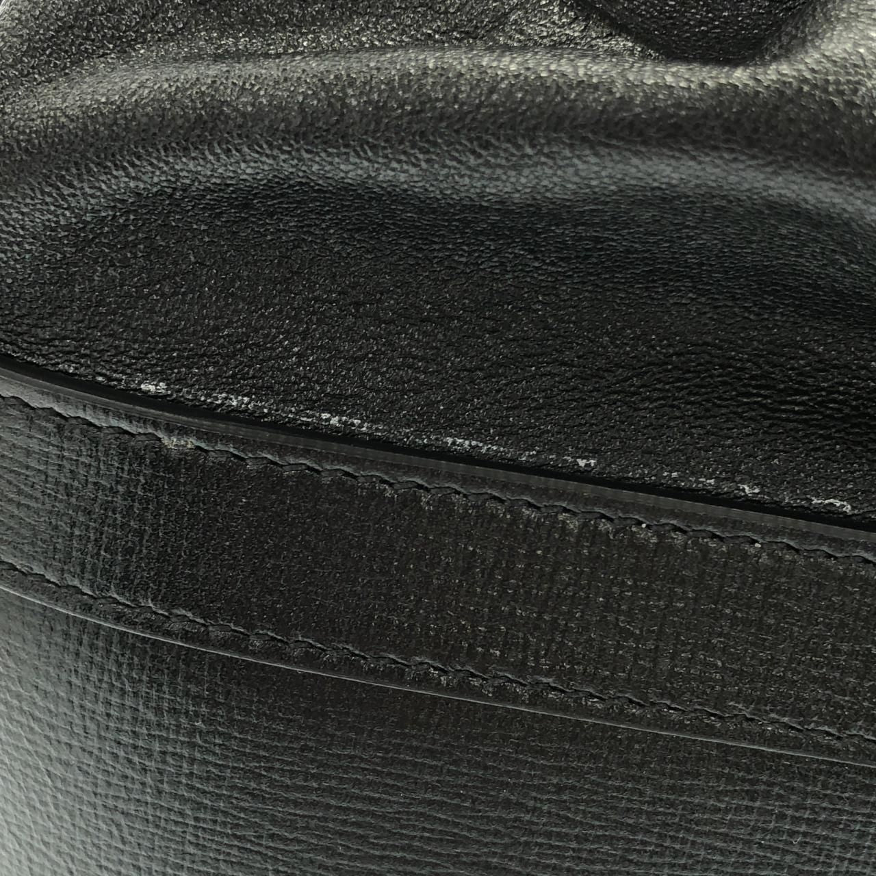 Gucci Horsebit Shoulder Bag — view 4