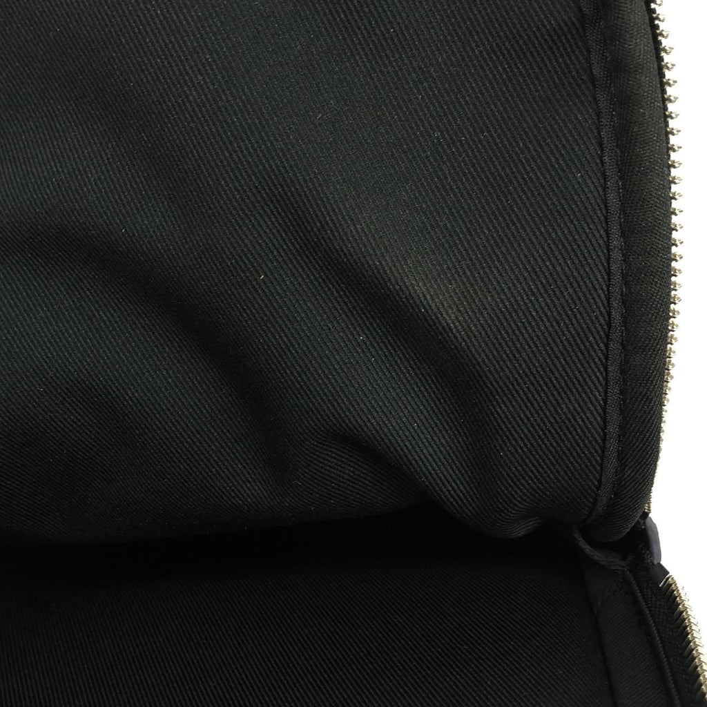 Louis Vuitton Taiga Avenue Sling Bag — view 7