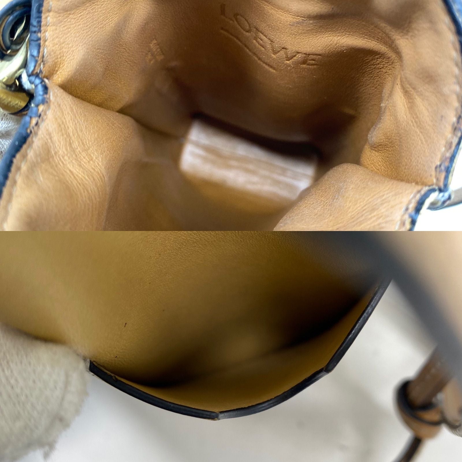 Loewe Pochette Shoulder Bag Anagram Leather Beige Smartphone Travel — view 7