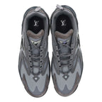 Louis Vuitton Tatic Line Side Logo Low Cut Sneakers 12 — view 4