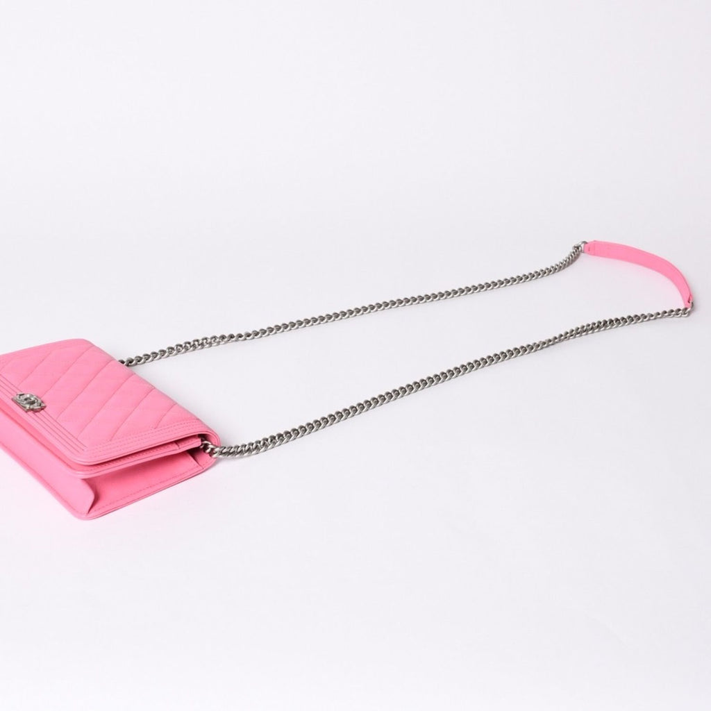Chanel Boy Chain Wallet CC Logo Caviar Leather Pink Shoulder Bag — view 5