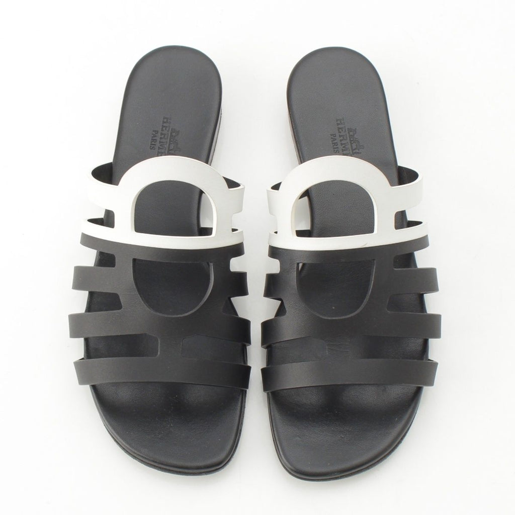Hermes Camellia Chaine Sandals Black White — view 2