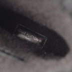 Louis Vuitton Boa Snowdrop Line Monogram Shearling Boots Black — view 7