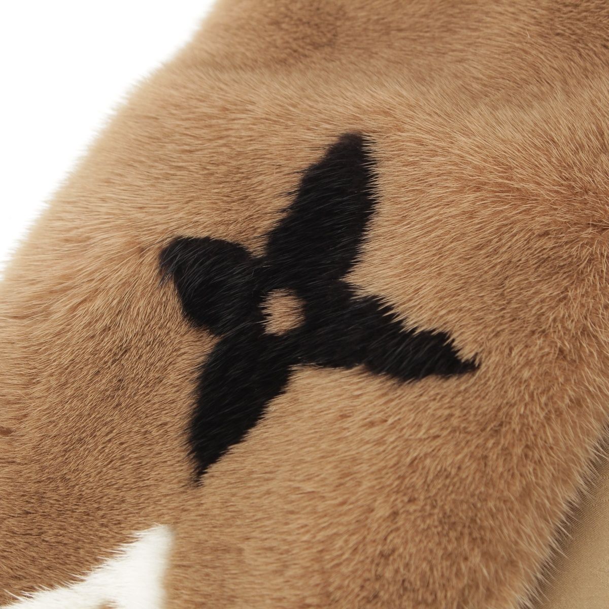 Louis Vuitton Mink Echarpe Playgram Scarf Brown — view 7