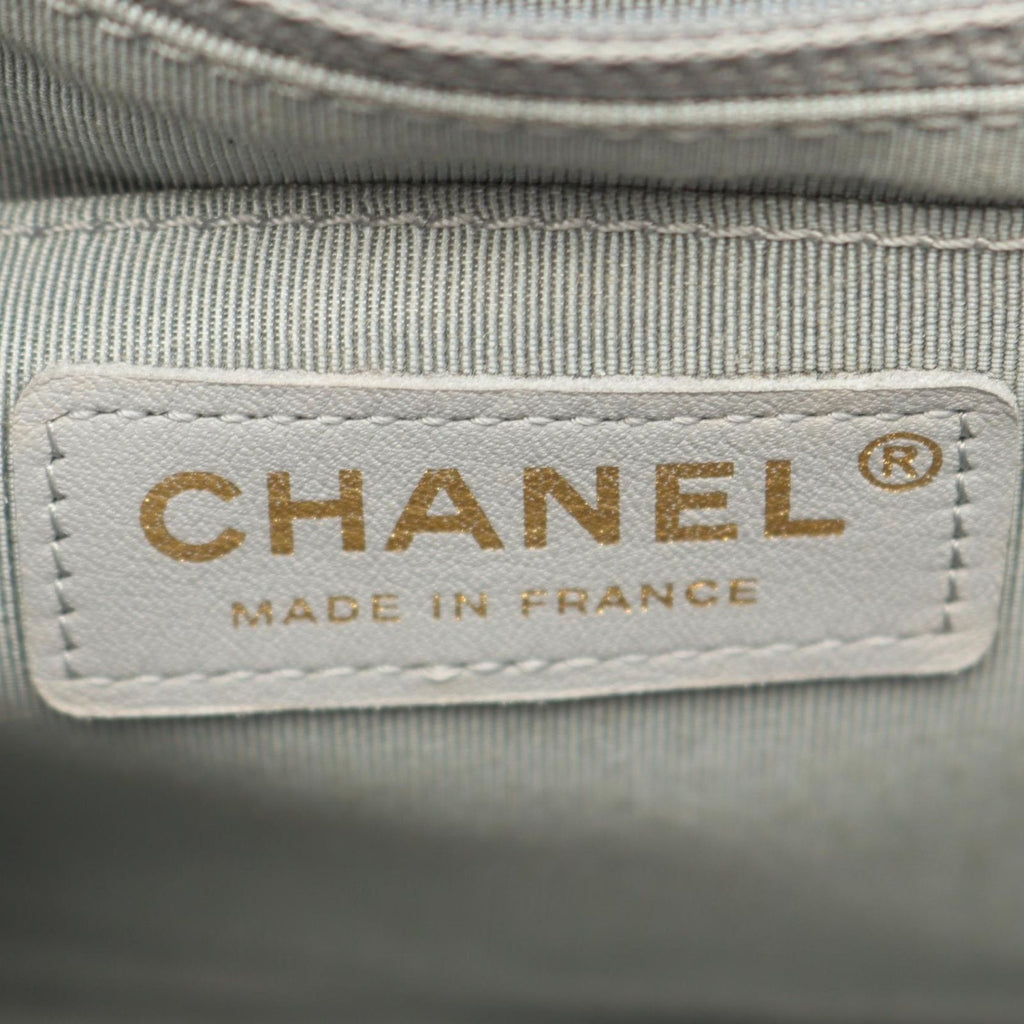 Chanel Shoulder Bag Quilted Frill Gray Lambskin — view 4