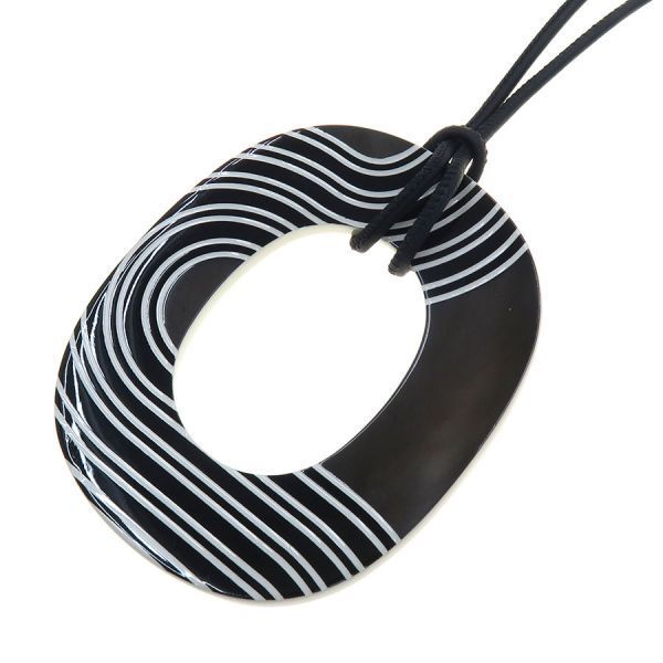 Hermes Issum Necklace White — view 2