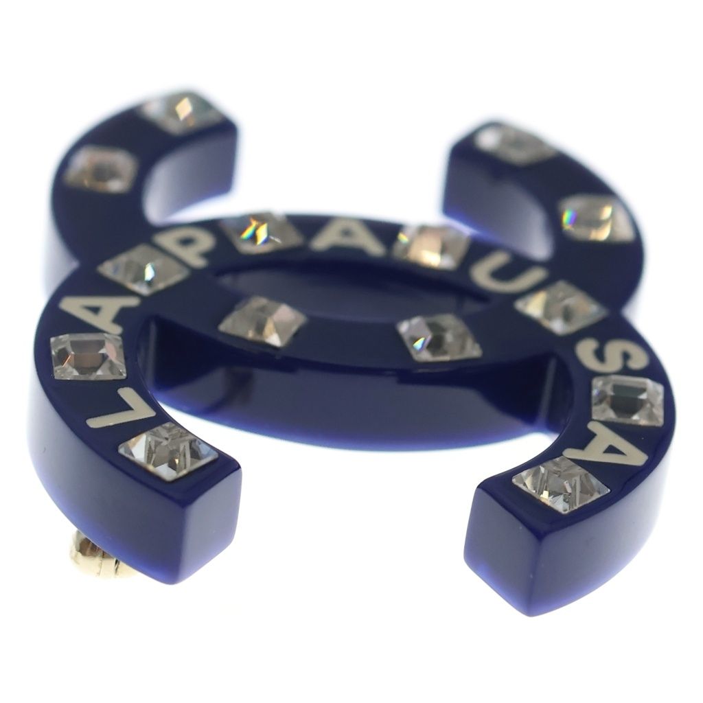 Chanel CC Logo Rhinestone Brooch Pin Badge Navy Blue — view 4