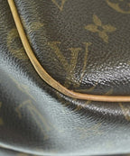 Louis Vuitton Shoulder Bag — view 9