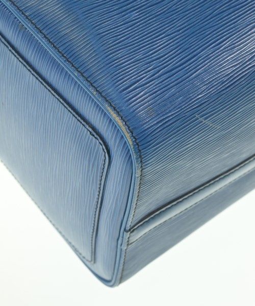Louis Vuitton Boston Bag — view 9