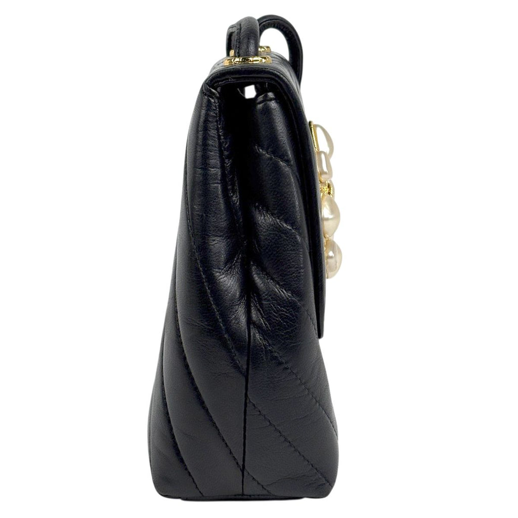 Chanel Stitch Faux Pearl Shoulder Bag CC Logo Blanc Leather Black — view 4