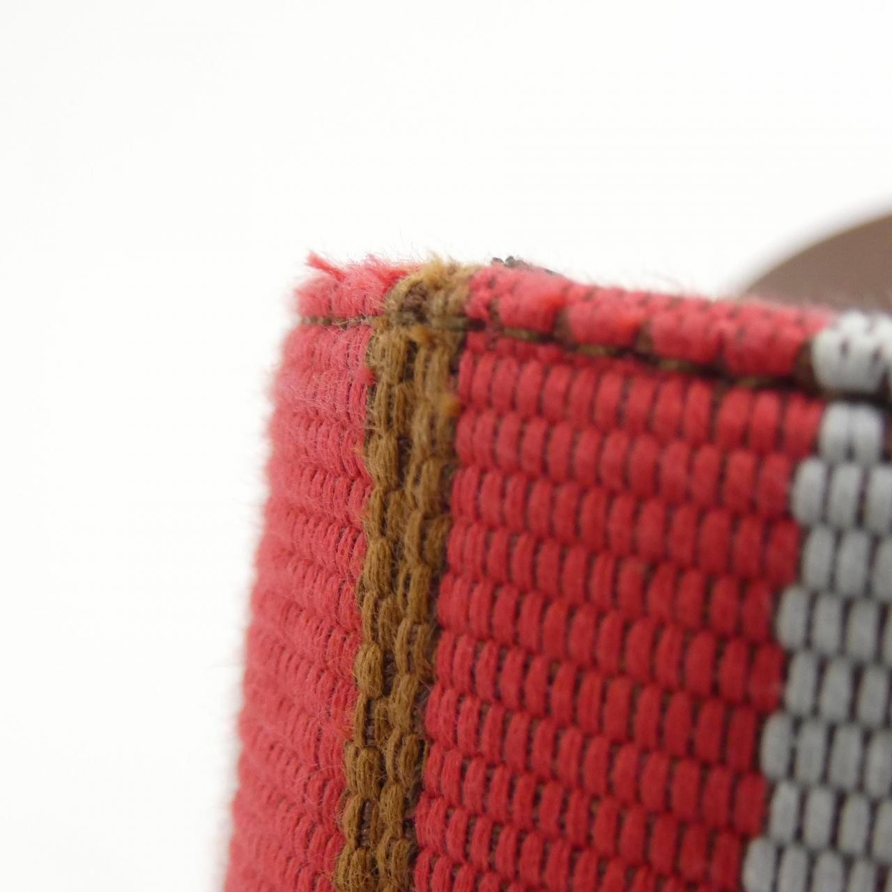 Fendi Augu Bag Handbag Red — view 5