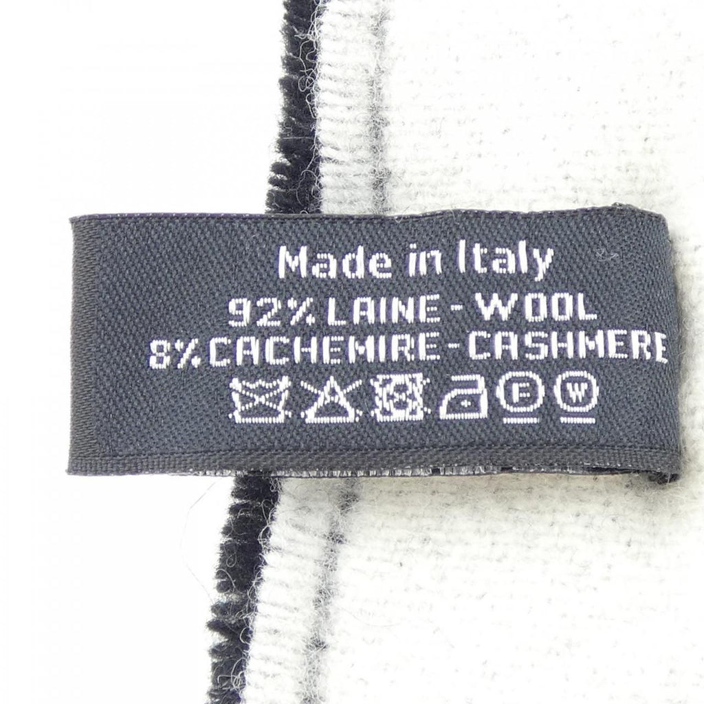 Chanel Scarf Black — view 3