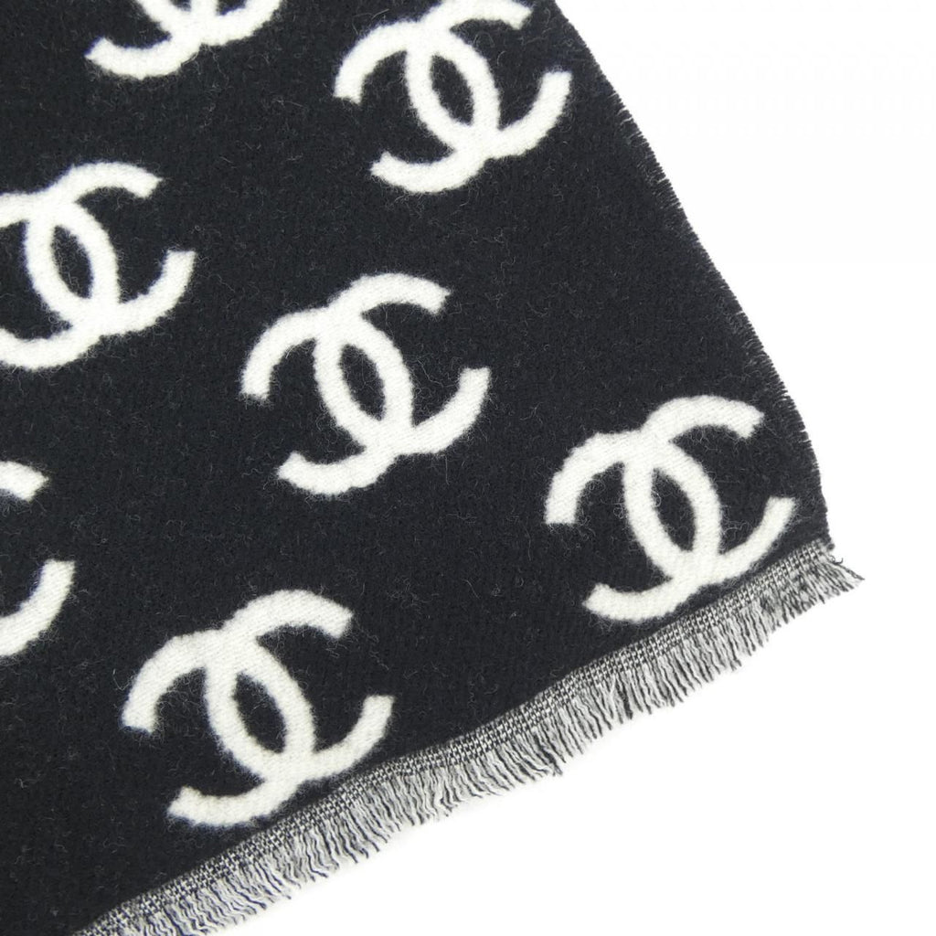 Chanel Scarf Black — view 2