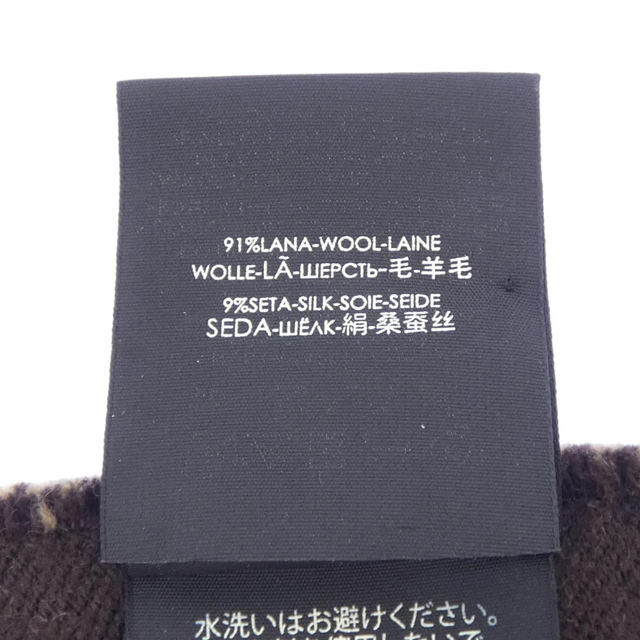 Gucci Scarf Beige — view 3