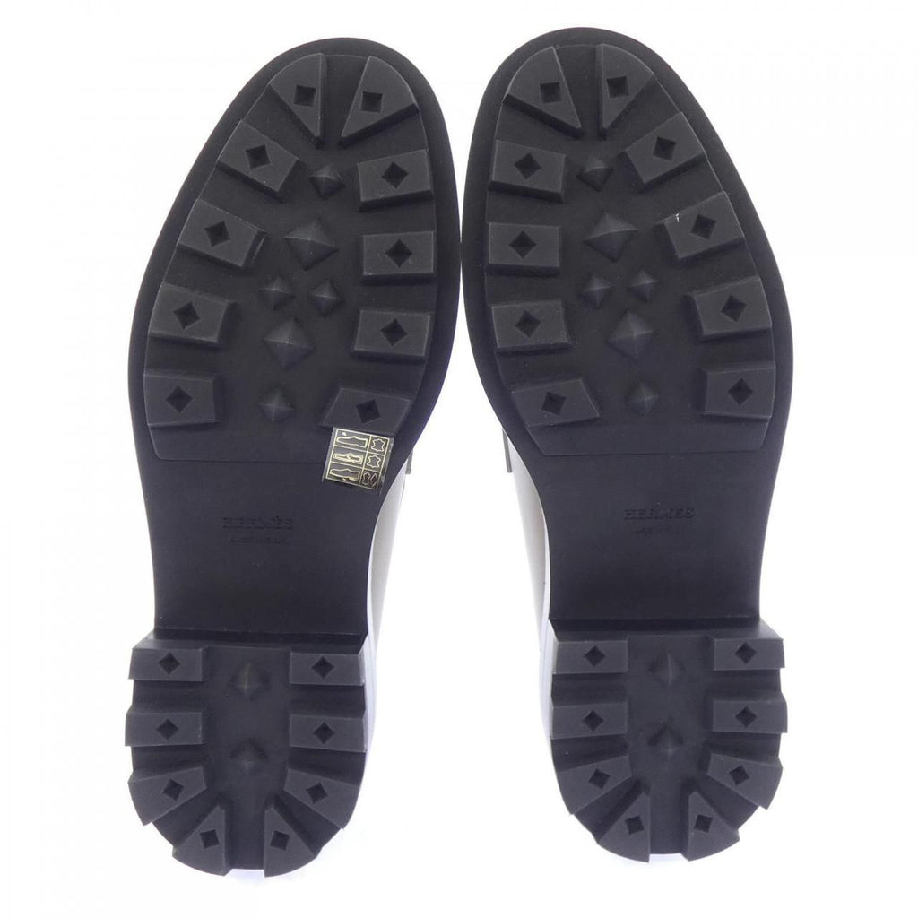 Hermes Louvre Paris Buckle Shoes — view 4