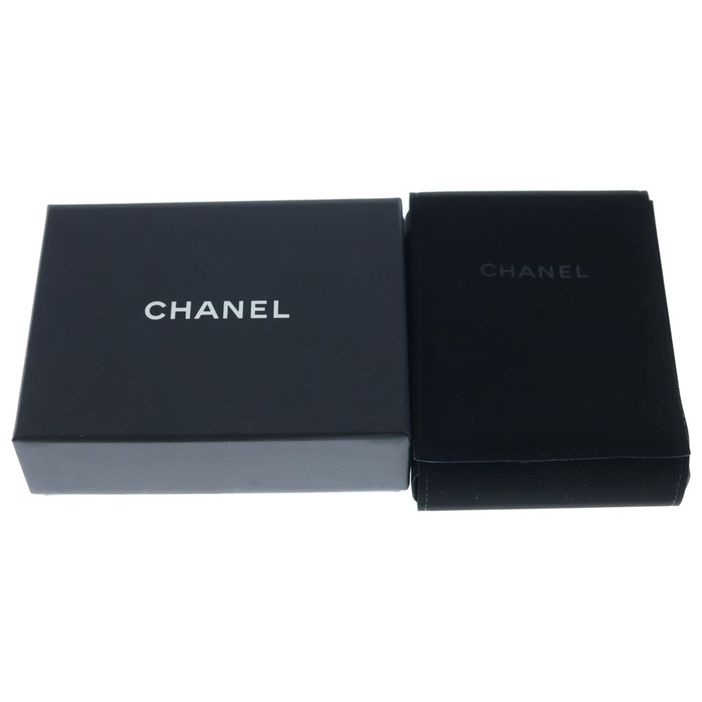 Chanel CC Logo Ribbon Rhinestone Necklace Pendant Chain Gold — view 6