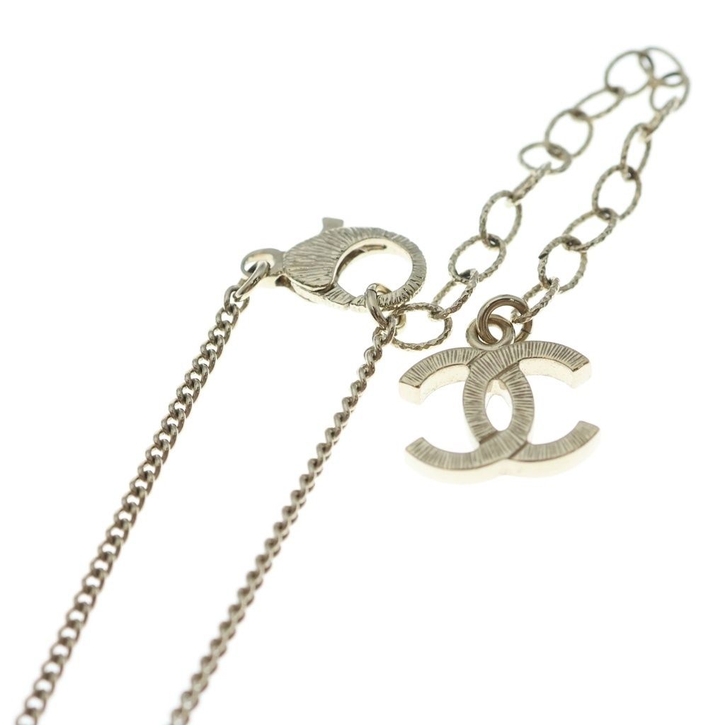 Chanel CC Logo Ribbon Rhinestone Necklace Pendant Chain Gold — view 4