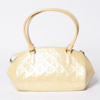 Louis Vuitton Sherwood PM Vernis Line Handbag Ivory Gold — view 2