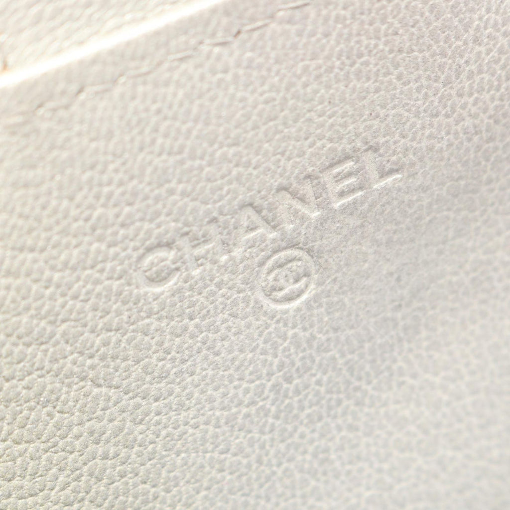 Chanel Shoulder Bag Quilted Phone Case Gradient Silver Green Caviar Leather — view 4