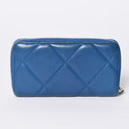 Chanel CC Logo Round Wallet Quilted Blue Leather Gold — view 3