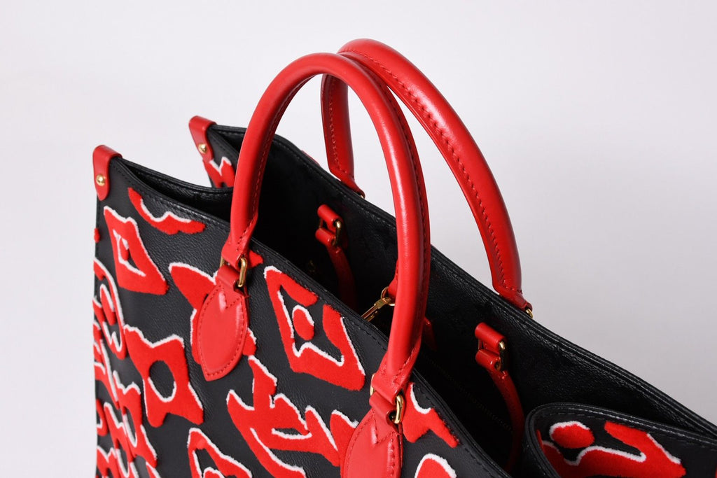 Louis Vuitton On The Go GM Monogram Tufted Black Red Tote Bag — view 6