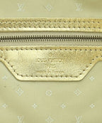 Louis Vuitton Handbag Gold — view 4