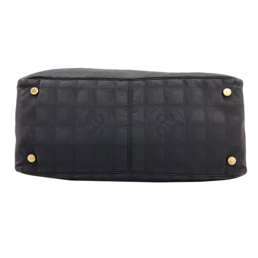 Chanel New Travel Line MM Gold Tote Nylon — view 4