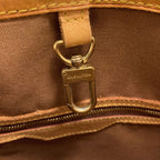 Louis Vuitton Batignol Horizontal Tote Monogram Canvas — view 9